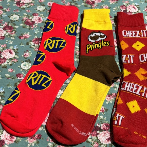 Snacks! Socks! New! 💫 4 pairs of socks never worn. Ritz! Pringles! Cheez-it! 👀 - Picture 3 of 5
